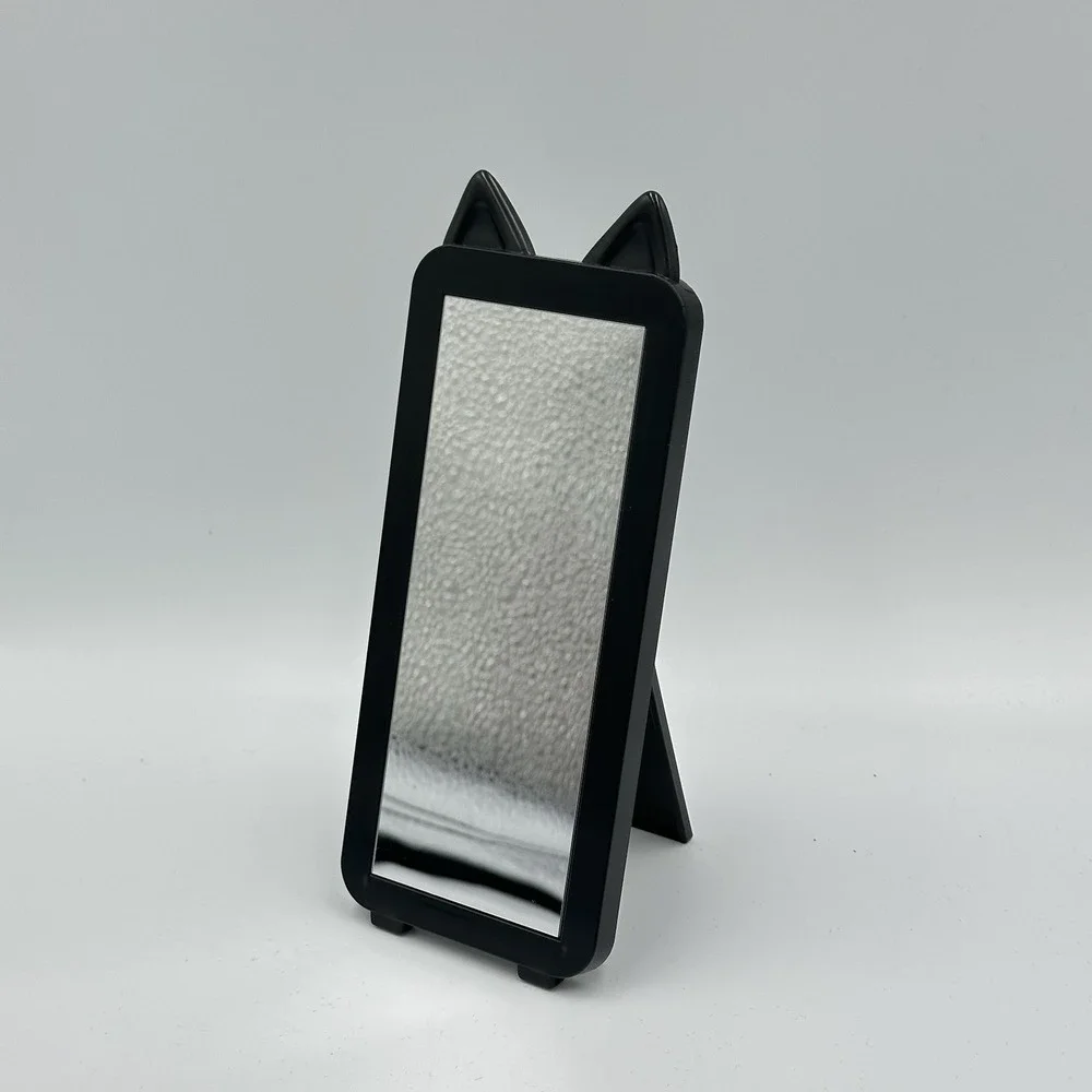 MGA Na! Na! Na! Surprise Meow Doll Playset Purple Hair Cat Ear Case